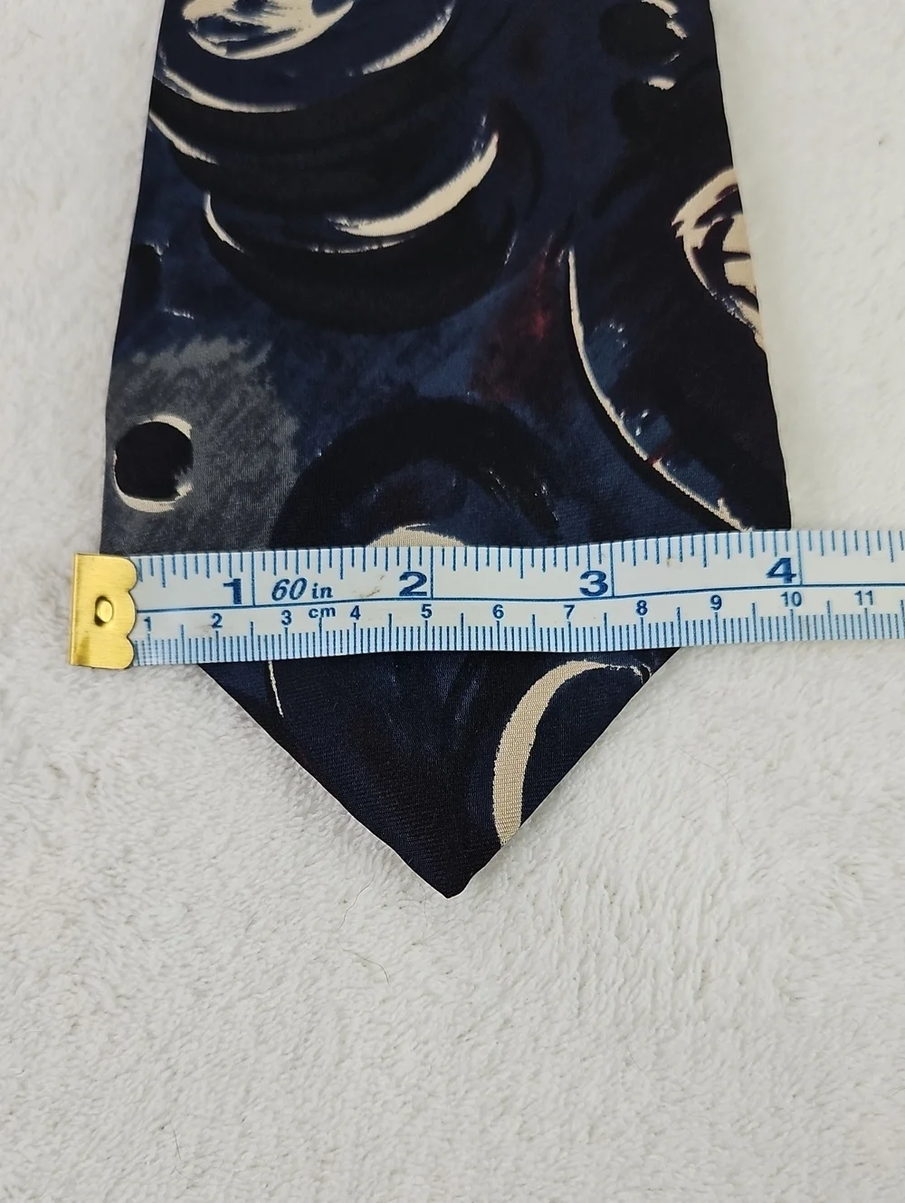 J.T. Beckett 100% Silk ‎ Modernistic/Impressionist Blue, Maroon, Grey Necktie